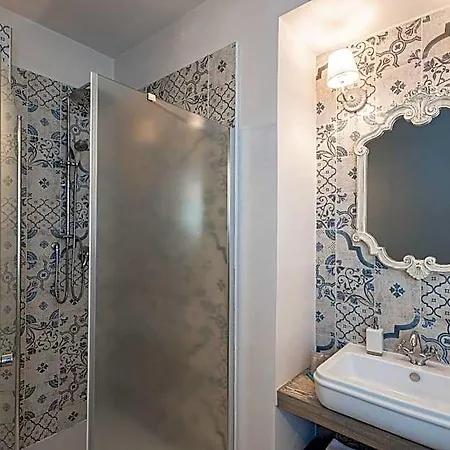 Maison Reve Centro 4*