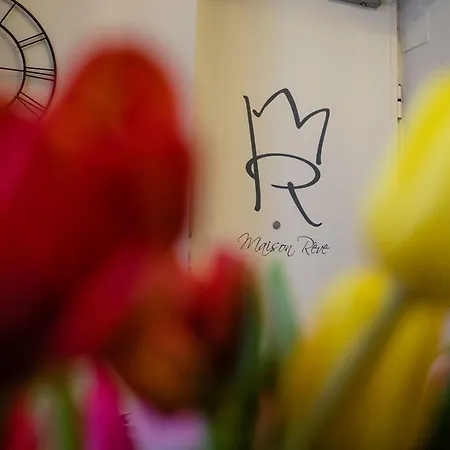 Couette-café Maison Rêve Centro 4*