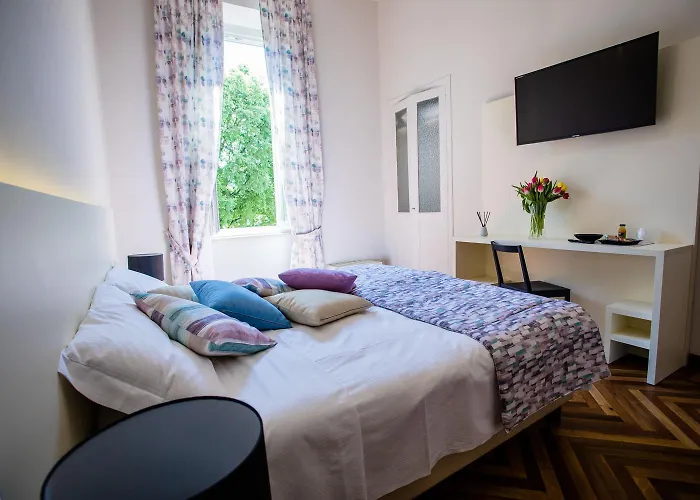 Maison Reve Centro 4*