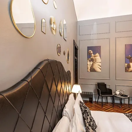 B&B Maison Reve Centro 4*