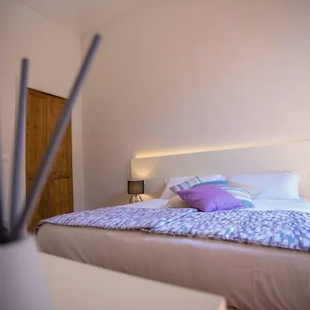 Maison Reve Centro לינה וארוחת בוקר 2*