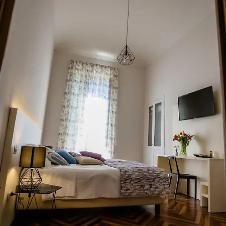 לינה וארוחת בוקר Maison Reve Centro